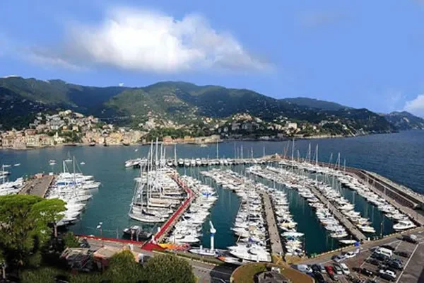 Porto-Internazionale-di-Rapallo-ripristino-degli-impianti-elettrici-del-porto-dopo-la-mareggiata-dellOttobre-2018_risultato